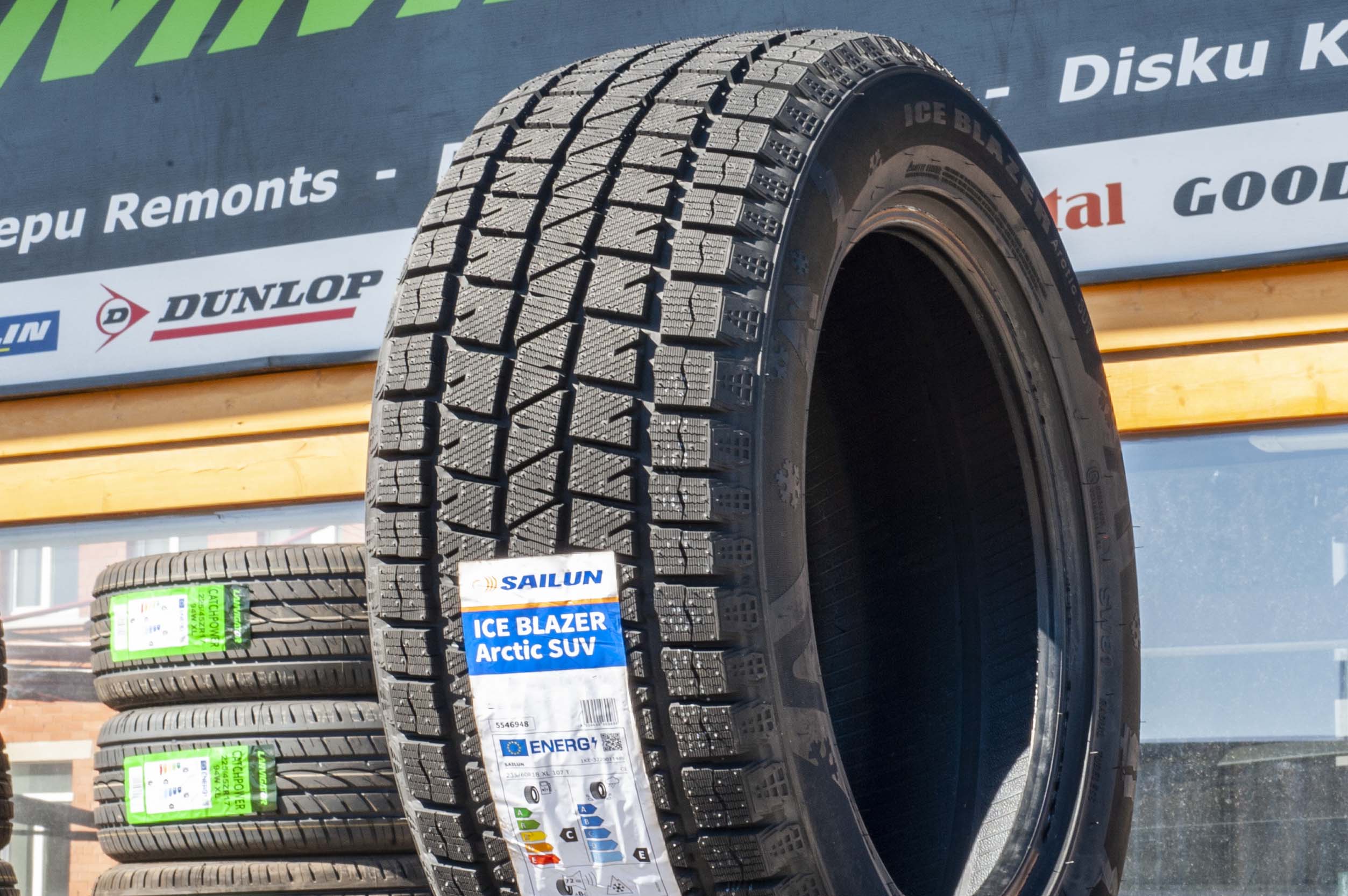Sailun Ice Blazer Arctic SUV 255/55 R18