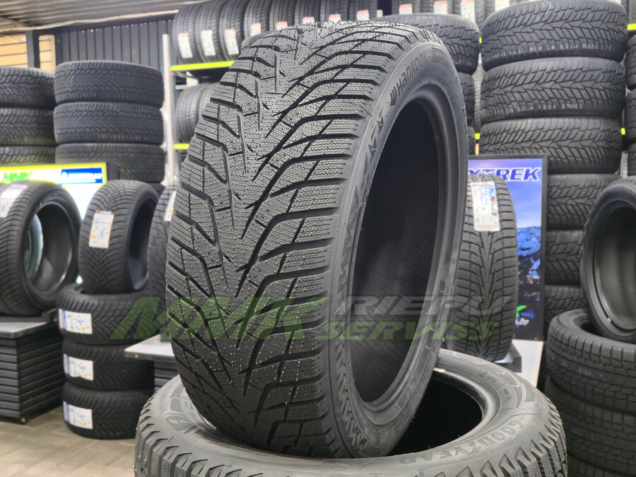 235/60R17 Hankook Winter i*cept IZ3 X W636A 102T - Vissezonas riepas / Ziemas riepas