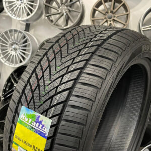Rotalla Setula 4 Season RA03 225/60 R16