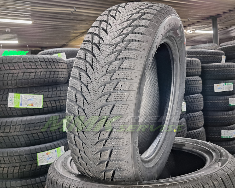 Dynamo Snow-H MWH02 215/65 R16