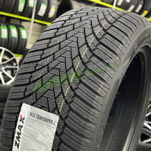 Zmax Winterhawke 1 255/40 R19