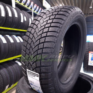 Bridgestone Blizzak LM001 EVO 195/65 R15
