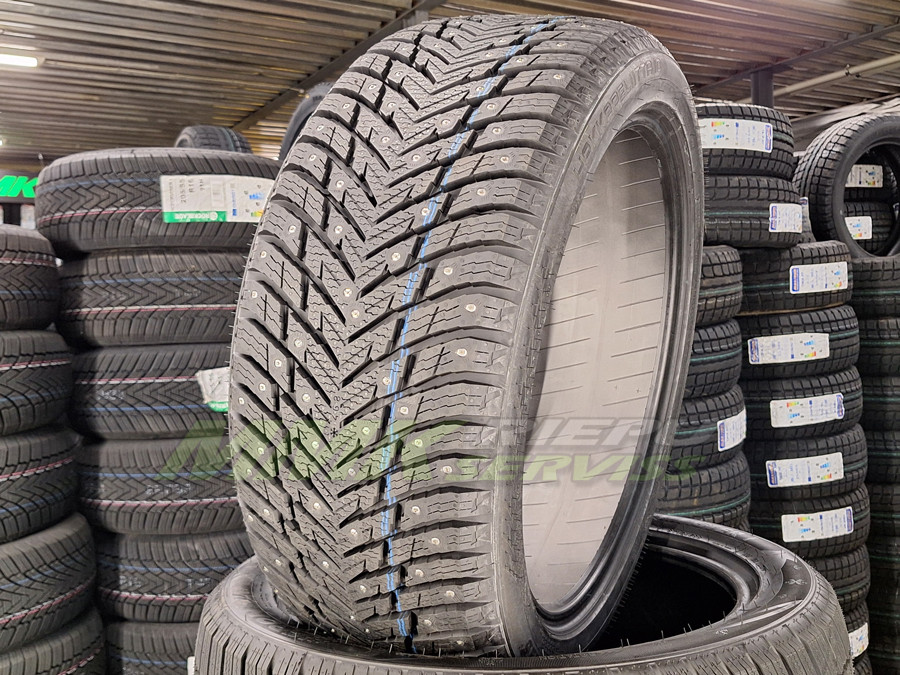 Nokian Hakkapeliitta 10 225/45 R17