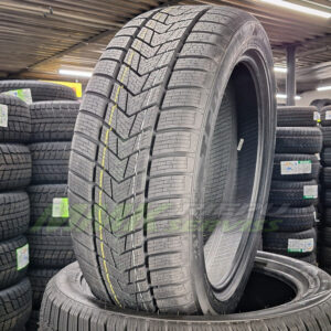 Tracmax X-Privilo S330 285/45 R19