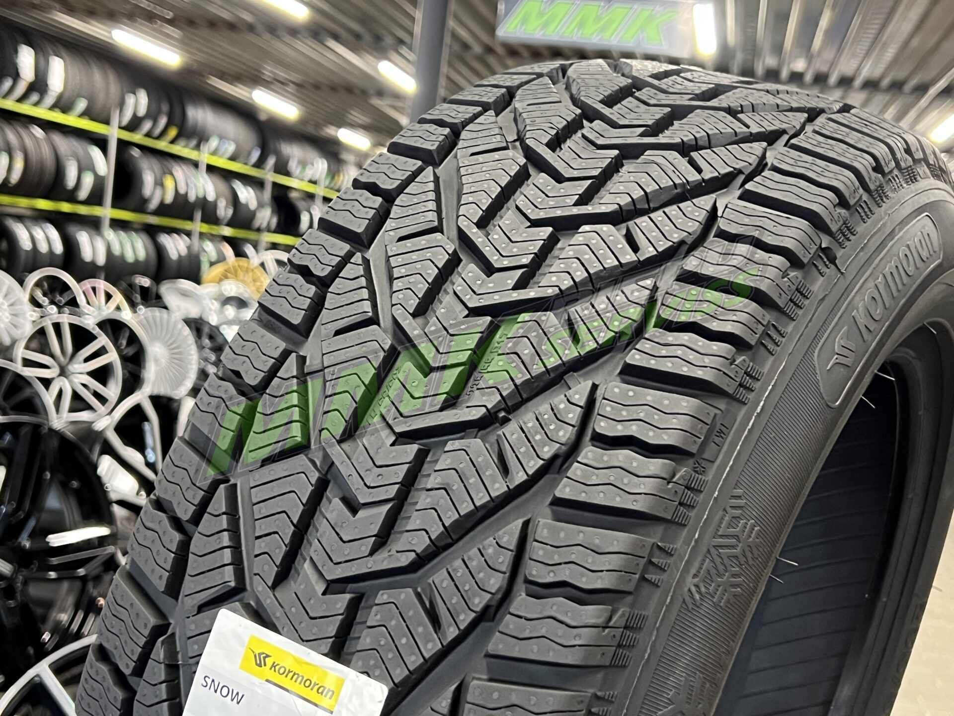 Kormoran Snow 225/45 R17