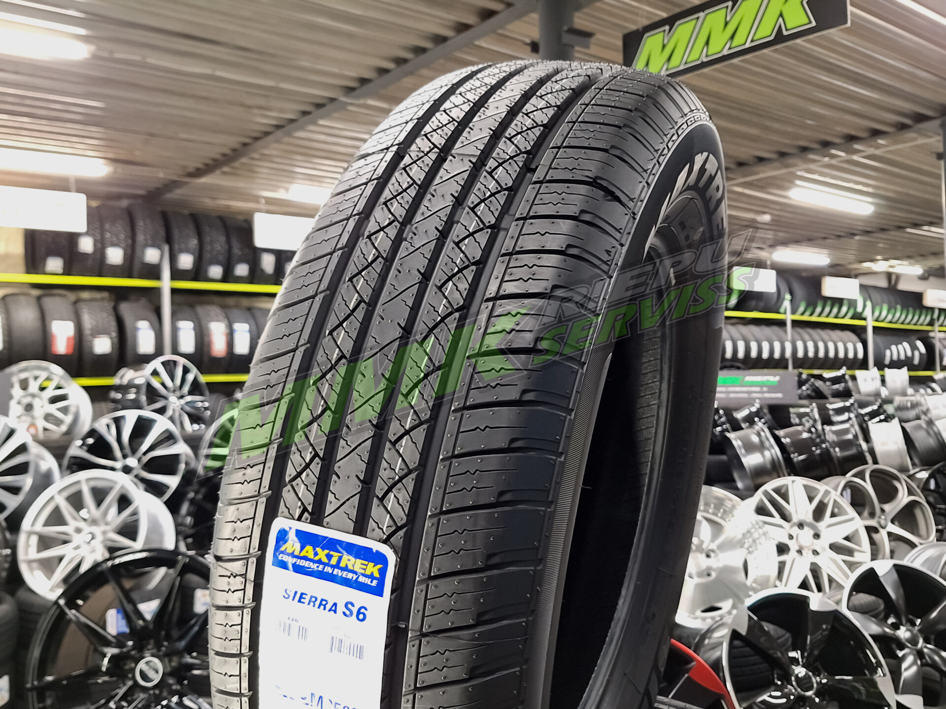 Maxtrek Sierra S6 275/55 R19