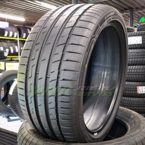 Dynamo Street-H MU71 255/35 R19